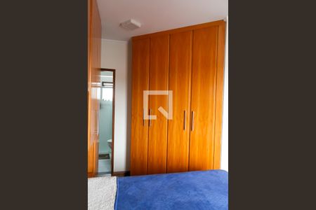 Apartamento à venda com 179m², 4 quartos e 2 vagas Apartamento à venda com 179m², 4 quartos e 2 vagasQuarto 3