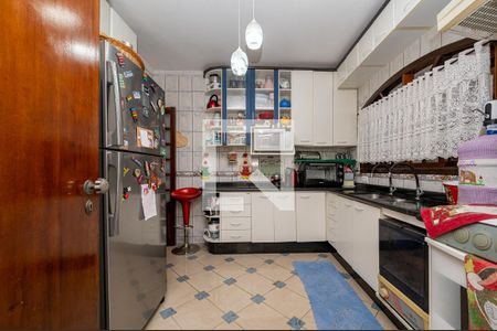 Casa à venda com 143m², 3 quartos e 2 vagas Casa à venda com 143m², 3 quartos e 2 vagasCozinha