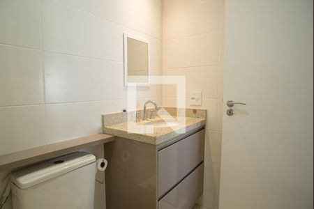 Banheiro de kitnet/studio para alugar com 1 quarto, 35m² em Consolação, São Paulo