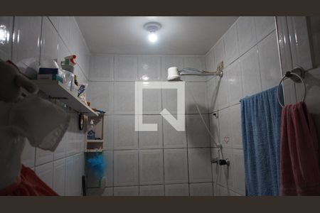 Casa à venda com 96m², 2 quartos e 1 vagaBanheiro 1