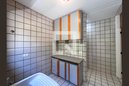 Casa à venda com 561m², 3 quartos e 4 vagasÁrea de Serviço