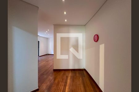 Casa à venda com 561m², 3 quartos e 4 vagasSuíte