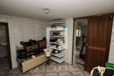 Casa à venda com 265m², 3 quartos e 3 vagas Casa à venda com 265m², 3 quartos e 3 vagasQuarto de Serviço