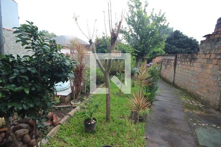 Casa à venda com 265m², 3 quartos e 3 vagas Casa à venda com 265m², 3 quartos e 3 vagasQuintal