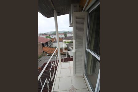 Casa à venda com 265m², 3 quartos e 3 vagas Casa à venda com 265m², 3 quartos e 3 vagasSacada do Quarto 3