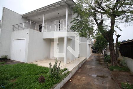 Casa à venda com 198m², 4 quartos e 2 vagasÁrea externa