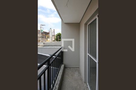 Apartamento à venda com 47m², 2 quartos e 1 vaga Apartamento à venda com 47m², 2 quartos e 1 vagaVaranda