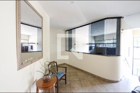 Apartamento à venda com 80m², 3 quartos e 1 vagaHall