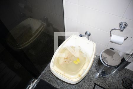 Casa à venda com 195m², 3 quartos e 2 vagas Casa à venda com 195m², 3 quartos e 2 vagasBanheiro do Quarto 1