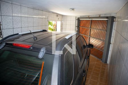 Casa à venda com 195m², 3 quartos e 2 vagas Casa à venda com 195m², 3 quartos e 2 vagasGaragem