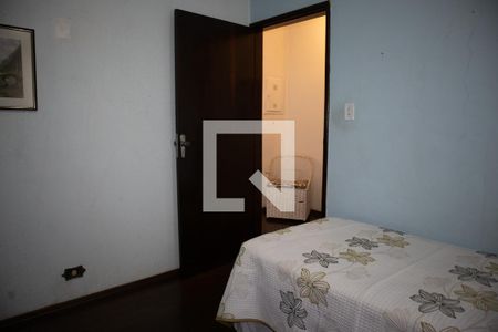 Casa à venda com 195m², 3 quartos e 2 vagas Casa à venda com 195m², 3 quartos e 2 vagasQuarto 2