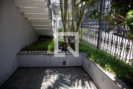 Casa à venda com 195m², 3 quartos e 2 vagas Casa à venda com 195m², 3 quartos e 2 vagasJardim