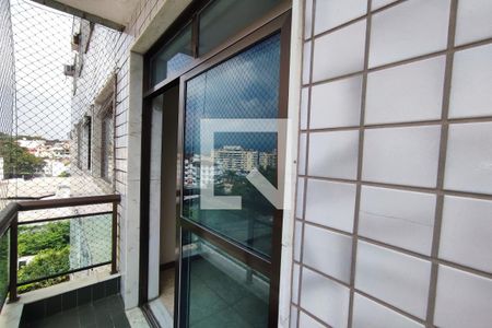 Varanda  de apartamento à venda com 2 quartos, 55m² em Pechincha, Rio de Janeiro