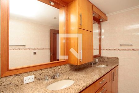 Apartamento à venda com 501m², 4 quartos e sem vagaBanheiro Quarto 1 Suíte