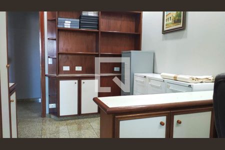 Apartamento à venda com 228m², 4 quartos e 3 vagas Apartamento à venda com 228m², 4 quartos e 3 vagasFoto 13