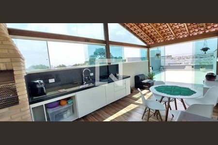 Apartamento para alugar com 148m², 3 quartos e 1 vaga Apartamento para alugar com 148m², 3 quartos e 1 vagaCozinha