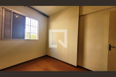 Apartamento à venda com 76m², 3 quartos e 1 vagaQuarto1