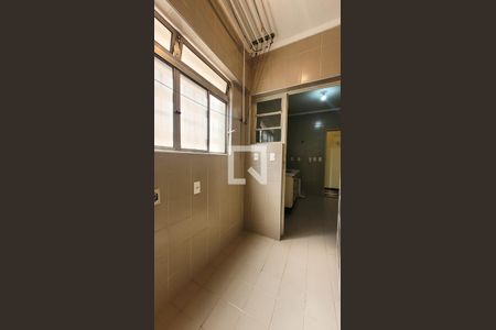 Apartamento à venda com 76m², 3 quartos e 1 vagaÁrea de Serviço