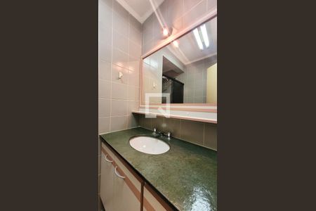 Apartamento à venda com 76m², 3 quartos e 1 vagaBanheiro Social