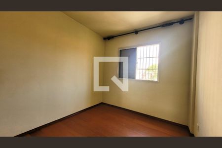 Apartamento à venda com 76m², 3 quartos e 1 vagaQuarto2