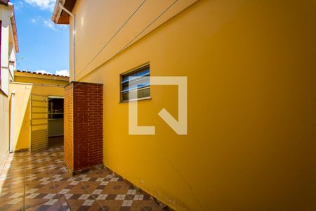 Casa à venda com 180m², 3 quartos e 2 vagasQuintal