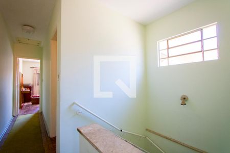 Casa à venda com 180m², 3 quartos e 2 vagasCorredor