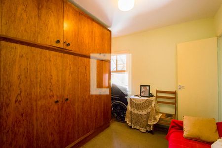 Casa à venda com 180m², 3 quartos e 2 vagasQuarto 2