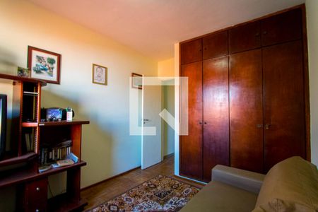 Casa à venda com 180m², 3 quartos e 2 vagasQuarto 3