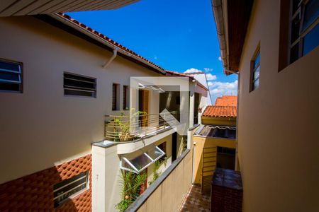 Casa à venda com 180m², 3 quartos e 2 vagasVista do quarto 2
