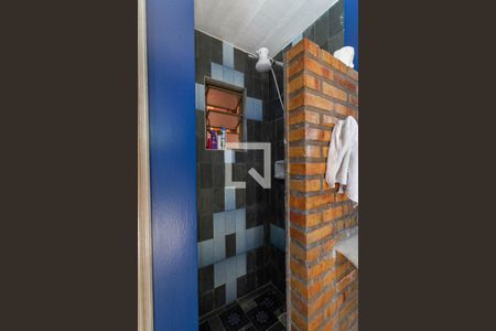 Casa à venda com 350m², 4 quartos e 3 vagas Casa à venda com 350m², 4 quartos e 3 vagasBanheiro social 2