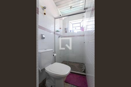 Casa à venda com 350m², 4 quartos e 3 vagas Casa à venda com 350m², 4 quartos e 3 vagasBanheiro da suíte