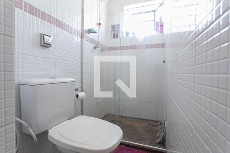 Casa à venda com 350m², 4 quartos e 3 vagas Casa à venda com 350m², 4 quartos e 3 vagasBanheiro da suíte