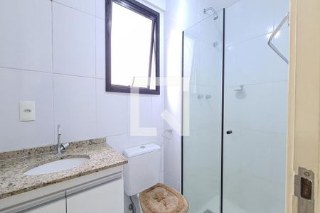 Apartamento à venda com 67m², 2 quartos e 1 vagaBanheiro Social