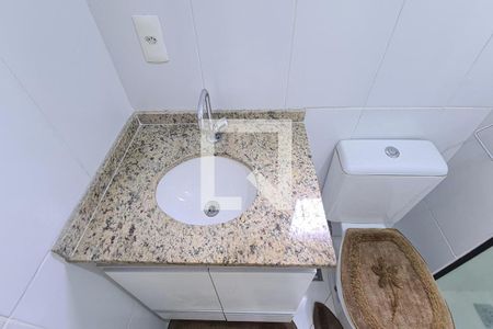 Apartamento à venda com 67m², 2 quartos e 1 vagaBanheiro Social