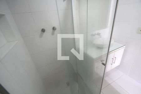 Apartamento à venda com 70m², 2 quartos e 1 vagaBanheiro suite