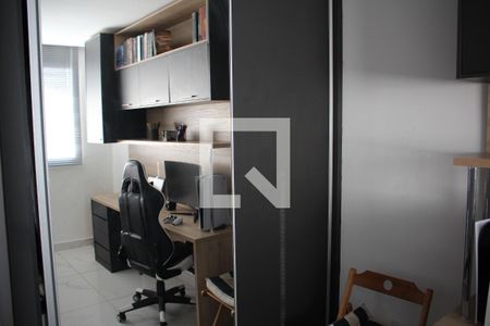 Quarto 1 de apartamento à venda com 2 quartos, 56m² em Cidade Industrial, Contagem