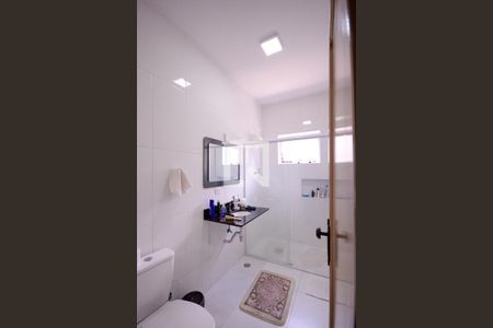 Casa à venda com 140m², 3 quartos e 1 vaga Casa à venda com 140m², 3 quartos e 1 vagaBanheiro Social