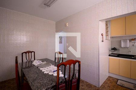 Casa à venda com 140m², 3 quartos e 1 vaga Casa à venda com 140m², 3 quartos e 1 vagaCopa