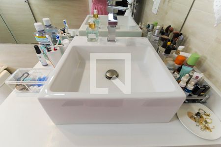 Apartamento à venda com 109m², 3 quartos e 2 vagasBanheiro Da Suíte