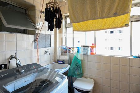 Apartamento à venda com 82m², 3 quartos e 1 vaga Apartamento à venda com 82m², 3 quartos e 1 vagaÁrea de Serviço