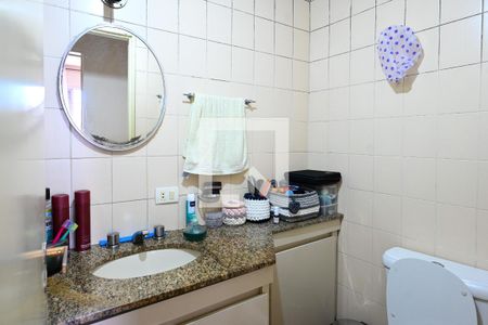 Apartamento à venda com 82m², 3 quartos e 1 vaga Apartamento à venda com 82m², 3 quartos e 1 vagaBanheiro