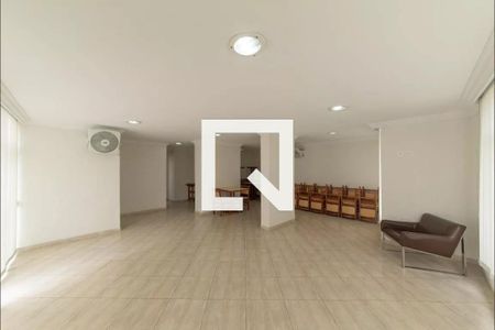 Apartamento à venda com 82m², 3 quartos e 1 vaga Apartamento à venda com 82m², 3 quartos e 1 vagaÁrea comum