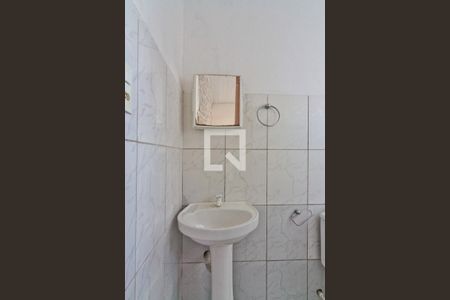 Banheiro de casa para alugar com 1 quarto, 25m² em Sítio Morro Grande, São Paulo