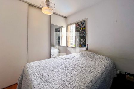 Apartamento à venda com 82m², 2 quartos e 1 vagaQuarto 2