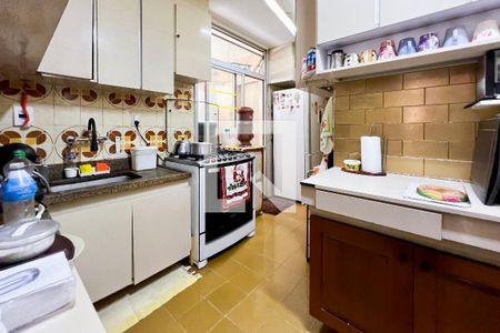 Apartamento à venda com 82m², 2 quartos e 1 vagaCozinha