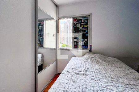 Apartamento à venda com 82m², 2 quartos e 1 vagaQuarto 2