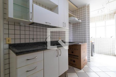 Apartamento à venda com 109m², 3 quartos e 2 vagas Apartamento à venda com 109m², 3 quartos e 2 vagasCozinha