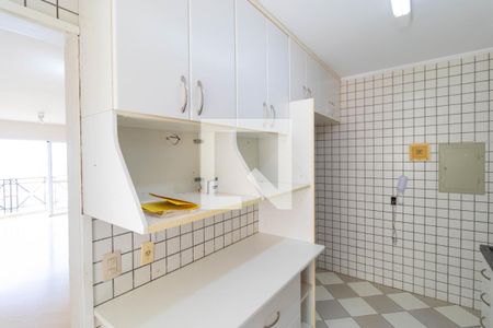 Apartamento à venda com 109m², 3 quartos e 2 vagas Apartamento à venda com 109m², 3 quartos e 2 vagasCozinha