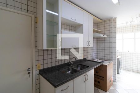 Apartamento à venda com 109m², 3 quartos e 2 vagas Apartamento à venda com 109m², 3 quartos e 2 vagasCozinha