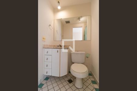 Apartamento à venda com 109m², 3 quartos e 2 vagas Apartamento à venda com 109m², 3 quartos e 2 vagasBanheiro da Suíte 01